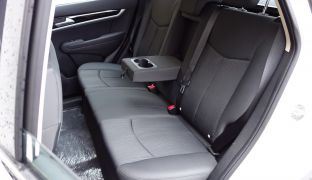 Dongfeng AX7